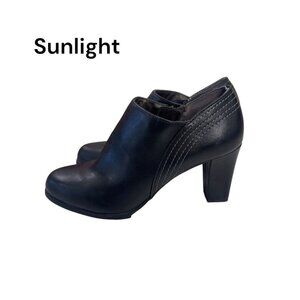 Life Stride Women's 10M Jacinda Velocity 2.0 Bootie Black Ankle Zip Heel Boot